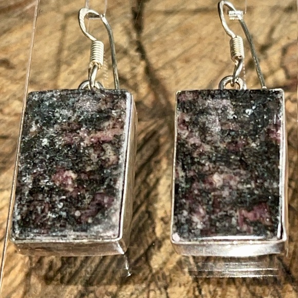 Dark Square Rhodonite Earrings 1 7/8” - Picture 5 of 8